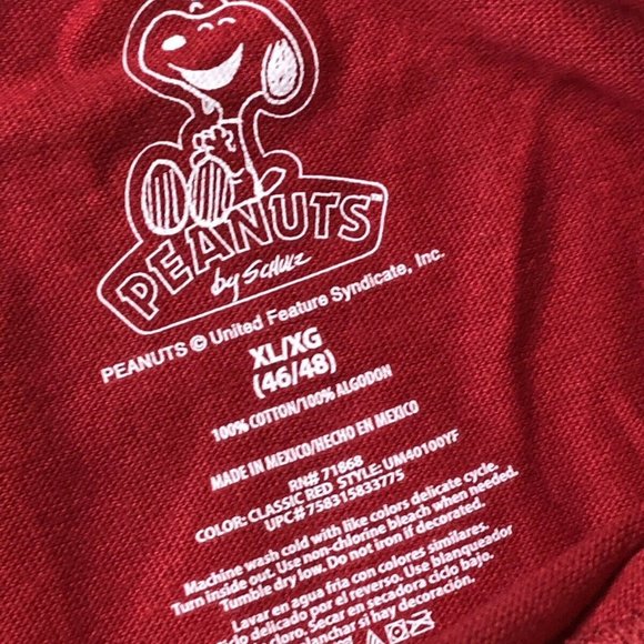 NWT PEANUTS Snoopy Christmas Shirt XL Mens - Picture 3 of 7